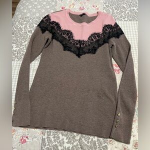 Women’s Sweater